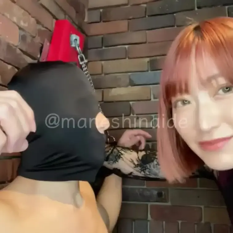 とにかく鼻フェラに特化した唾液フェチさん向け動画です。
ドロッドロになるまでひたすら舐めまわし、乳首もチ◯コもローショ