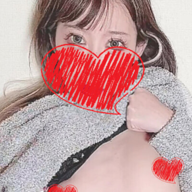 パジャマで撮っちゃいました
肌触りがとってもいいんです
なんだかもりあがっちゃってけっきょく自分でなぐさめちゃった♡