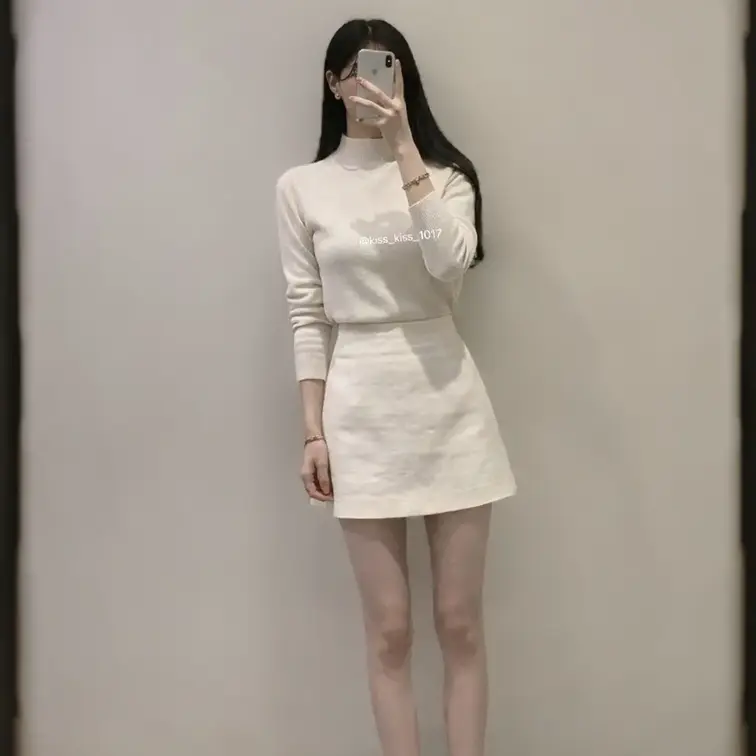 脚褒めて欲しい♡