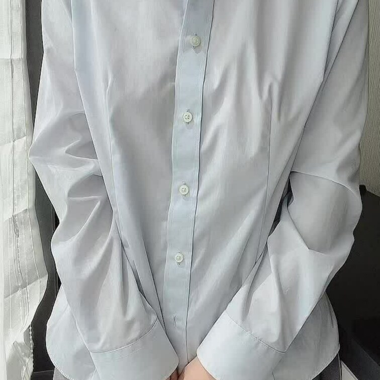 見て...？