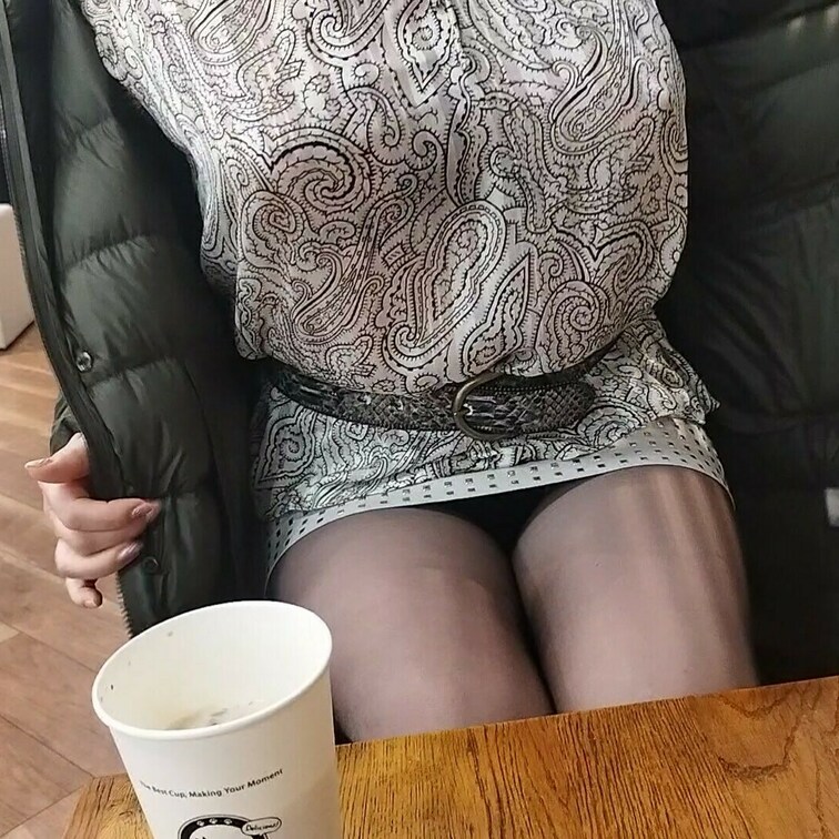 ドリンクコーナーで
ちょっと一休み
そうそう！
脱いじゃおう！