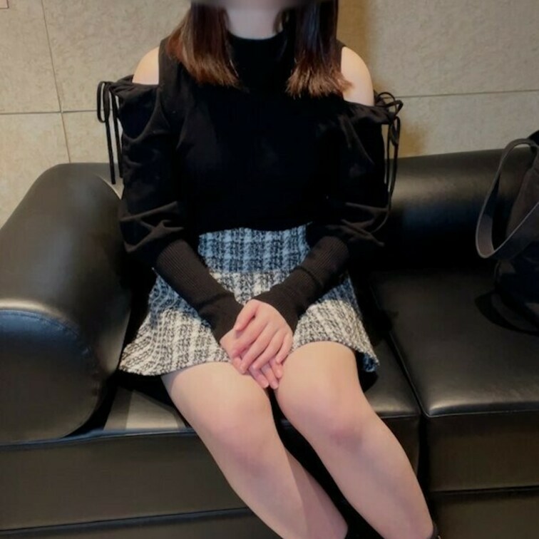 地味子と密会。

こういう子に限ってめちゃくちゃえろいんよなあ。


「いいね」をたくさんもらえると投稿頻度を