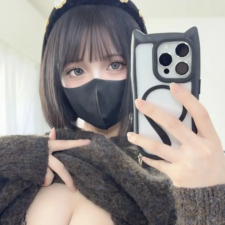 めくるめくニット……🍁🍂