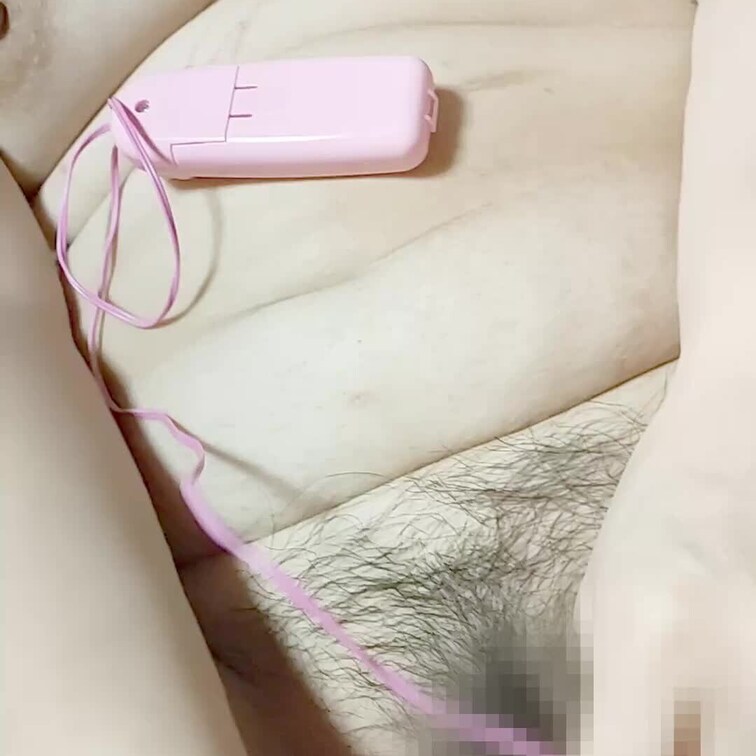 ○○○と相互オナニーして最後はオマンコへぶっかけ射精して精子が付着したディルドを出し入れして最後はイっちゃいました💕