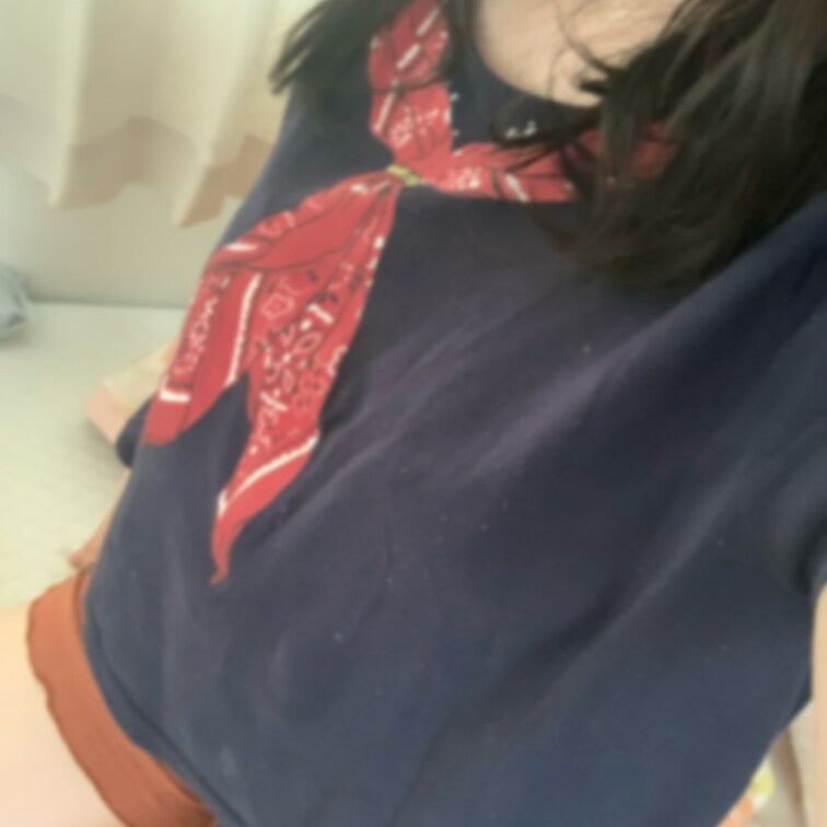 帰宅したから部屋着にチェンジ!
暑いから短パン解放✨