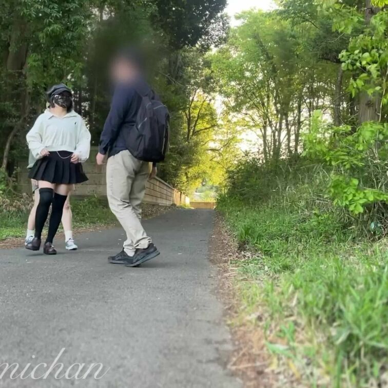 《林でお仕置きプレイ①》のサンプル👣

長めの動画👇
https://myfans.jp/posts/cc9b32