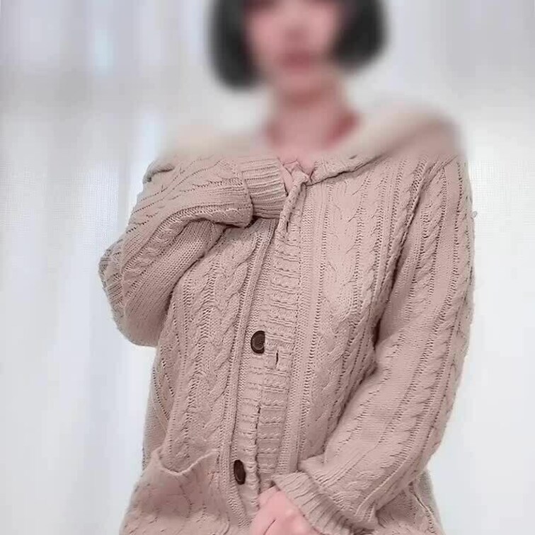 冬の夜は寒いね♡
…ねえねえ、この中どうなってるか気になる？？
君だけにこっそり見せてあげるね♡♡