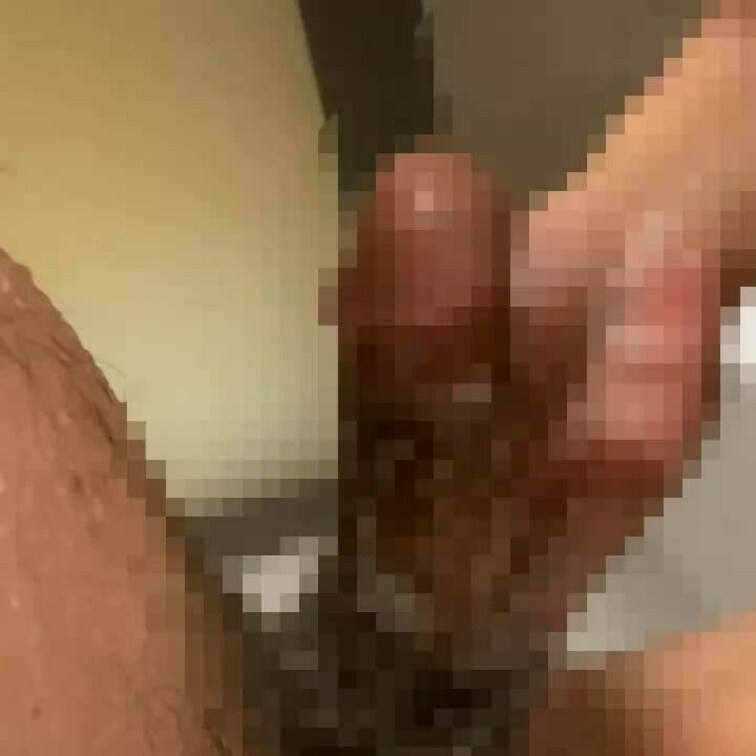 実は動画に秘密があります。
分かりますか？

1年前くらいから遊んでる大学生の子なんですけど、3時間で4回もしてく