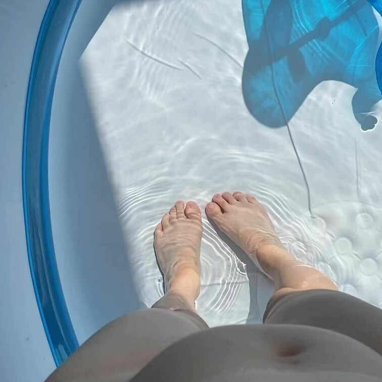 7月のなつやすみプラン会員様限定動画です！🏖️🌟

我慢できなくて...
お家プールでおしっこしちゃいました☺️笑