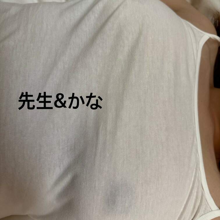 白キャミは、いいですね。