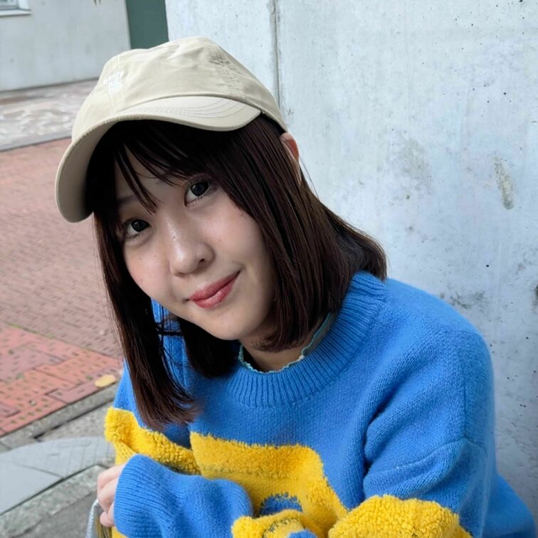 #222【MIREI 24歳】
今回ストリートスナップに協力してくれたのは、ブルーのセーターが可愛いMIREIちゃん😎