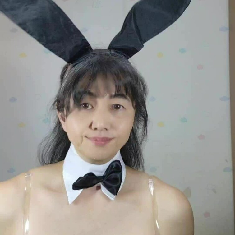 こんばんは🌙😃❗

Twitterのフォロワーさんが20000人を越えました＼(^_^)／
その感謝企画での動画で