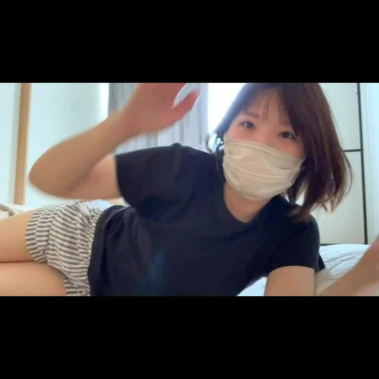 朝から○○○が遊ぶ部屋の横で、イキ続ける変態ママ。
もうイキ続けないと止まらない身体になっちゃったみたいです