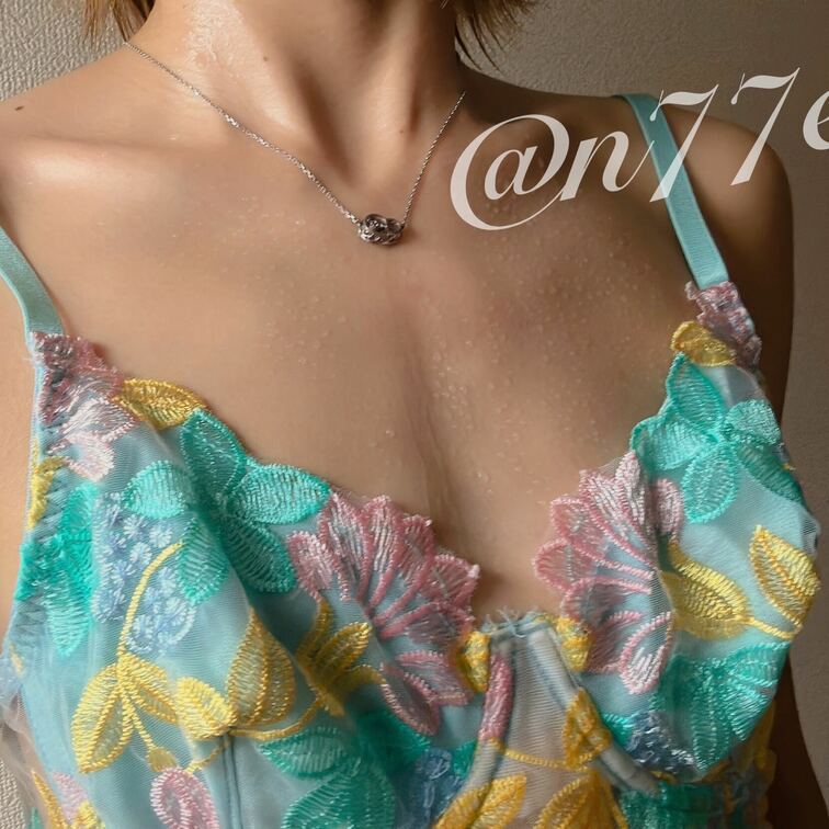 写真&動画更新したよ♪💐🩵
汗だくフェチさん向け🤲❤️
良かったら見てね(*´ `*)💕