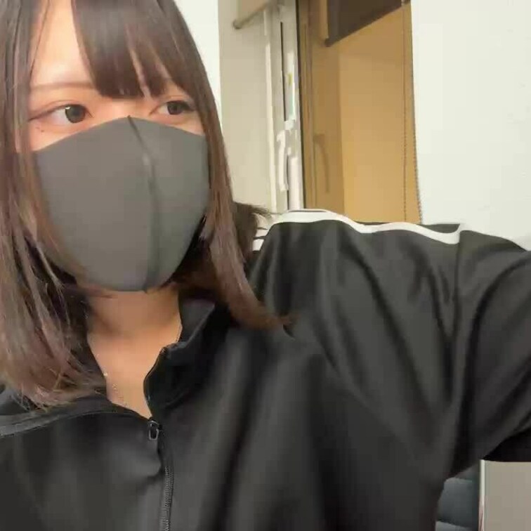 【りん 18 歳】

りんさんのライブ配信の無課金部分を【見逃し配信】できちゃいます

生配信 だと、見逃してし