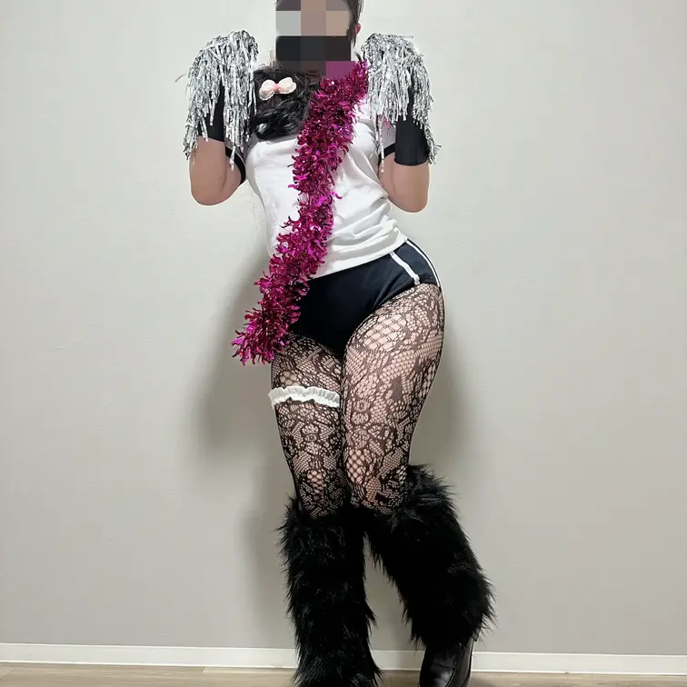 じゃーん、このコスプレで撮影したよ🩷
他にもあるからお楽しみに✨

