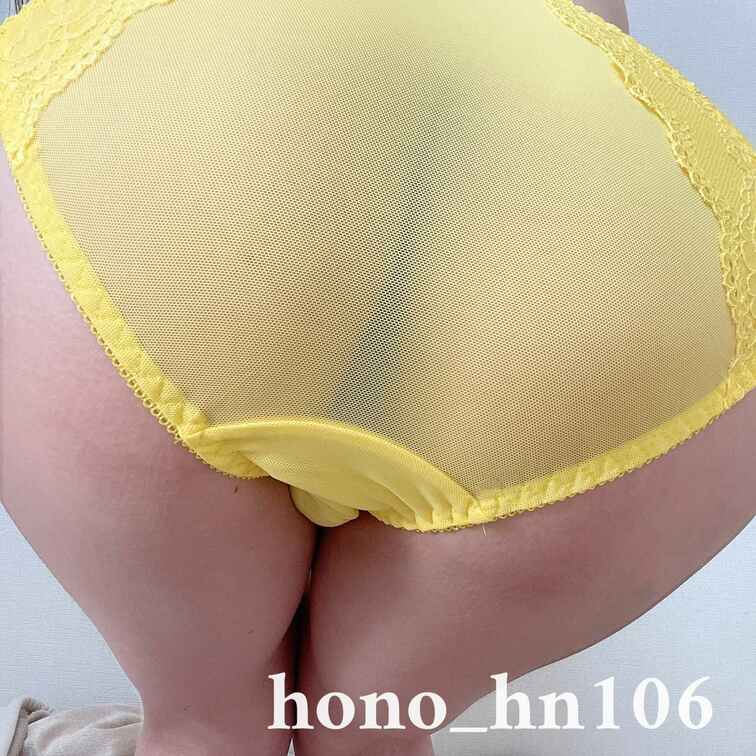 ビタミンカラー💛
すけすけおぱんつで元気だしてね💪