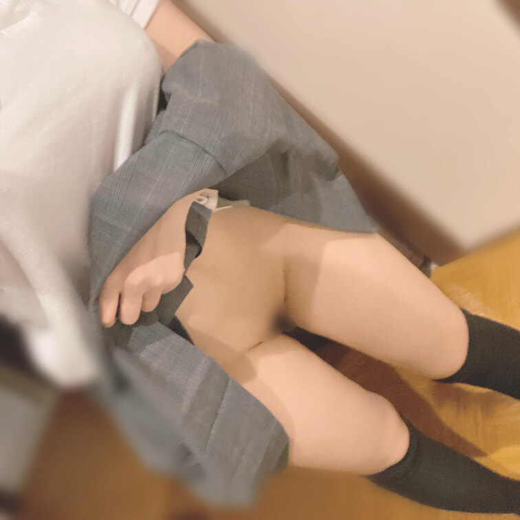 下はツルツルです(´ฅωฅ`)