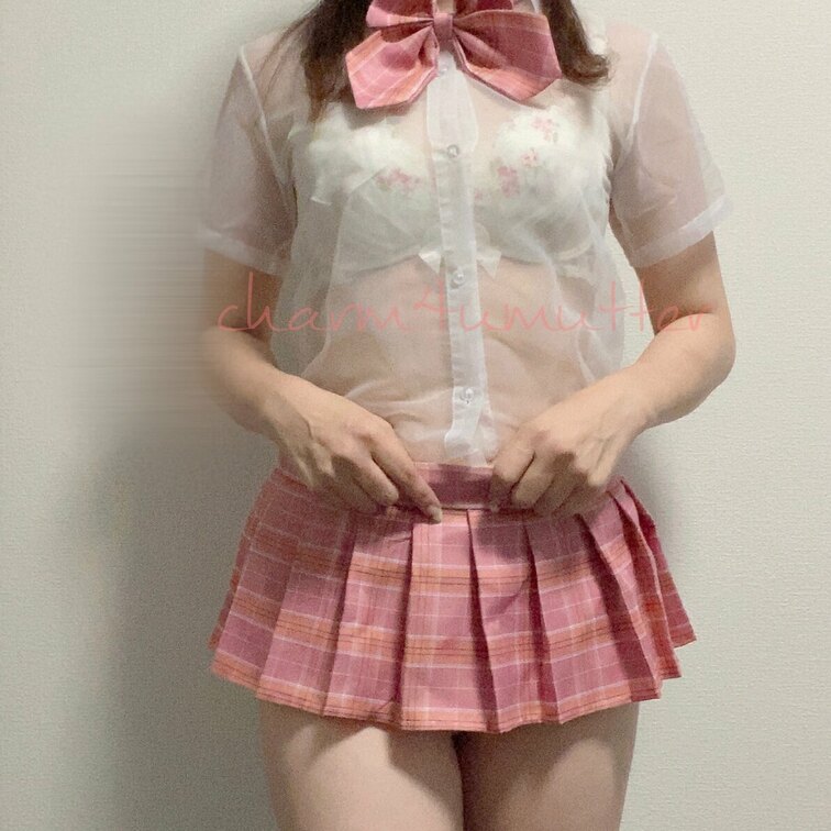 ピンクのスケスケ制服♡