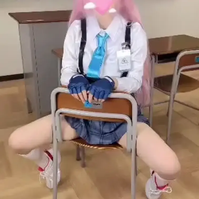 ブルアカホシノ　先生好みの可愛い縞々パンツで先生を誘惑動画💚