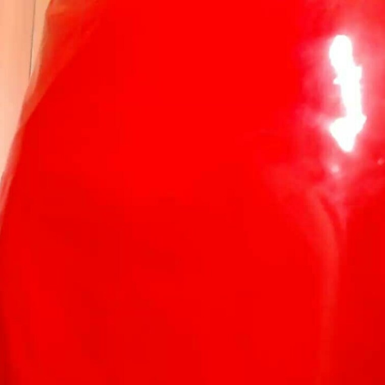 レザーのキュッキュッの音も聞こえるね/////🔥