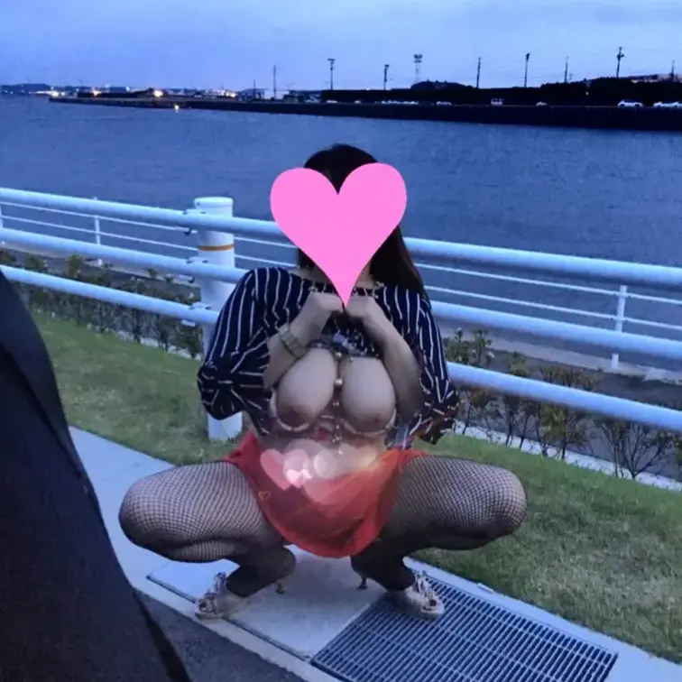 こんばんわ☆彡
警告がいっぱいきちゃったのでヤバい動画はマイファンズ様に移転してきましたぁ
こちらでもいつまで投稿出