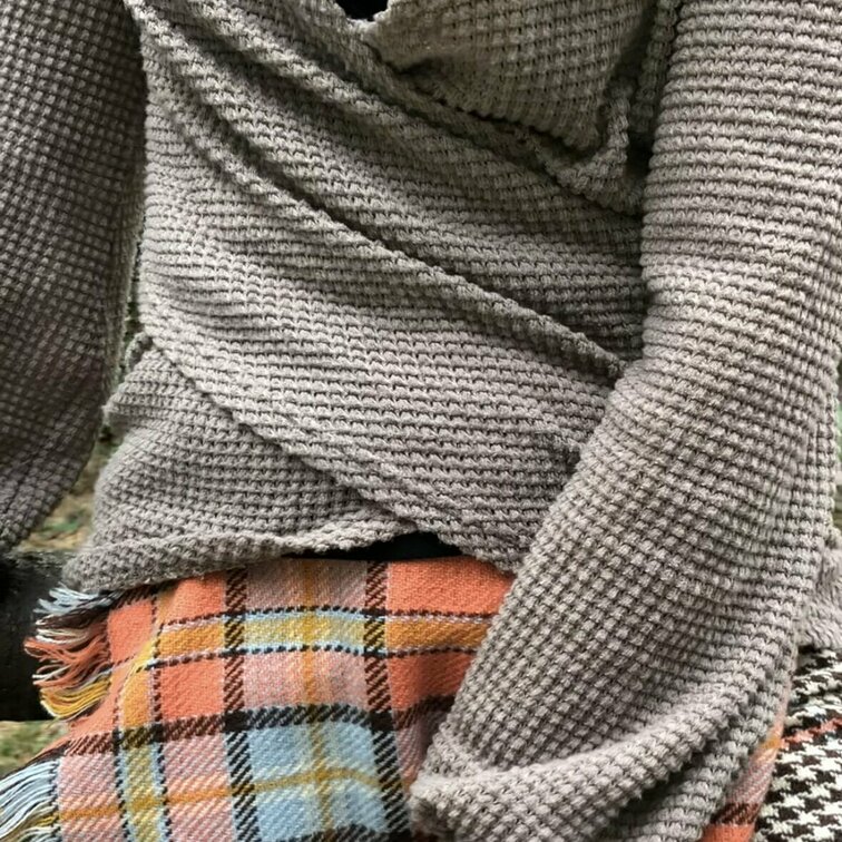 秋の小道🍂穴あきレギンスお尻散歩🍑
さわやかに♡