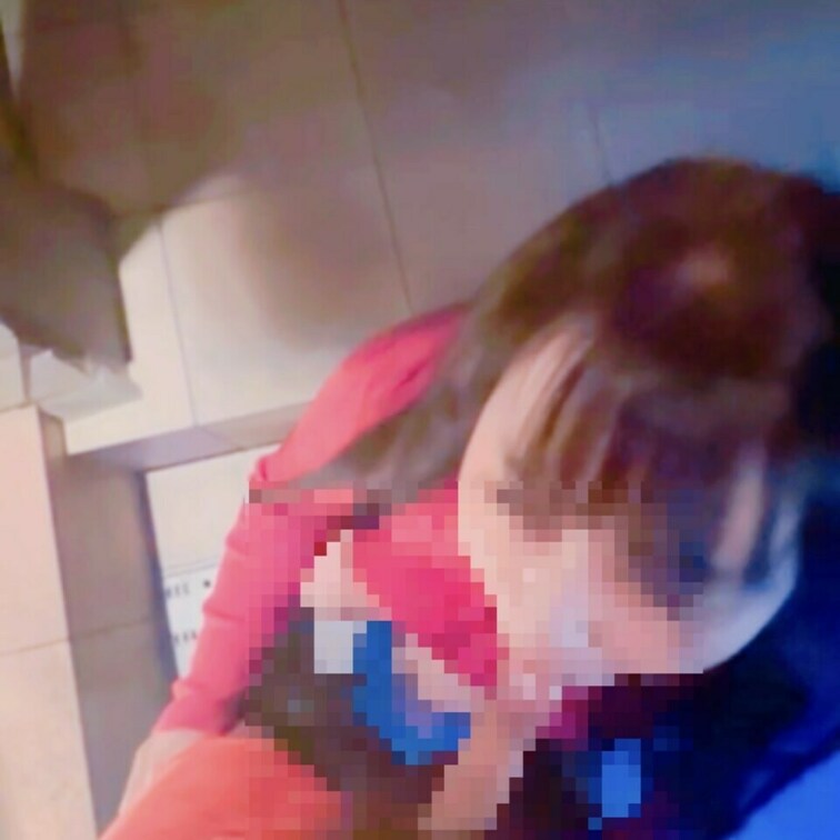 おはよう御座います♪ 通勤途中で男性を物色しちゃう 3度のご飯よりチンポ好き❤️ もなみんです🤩  今日は今週初めてのデ