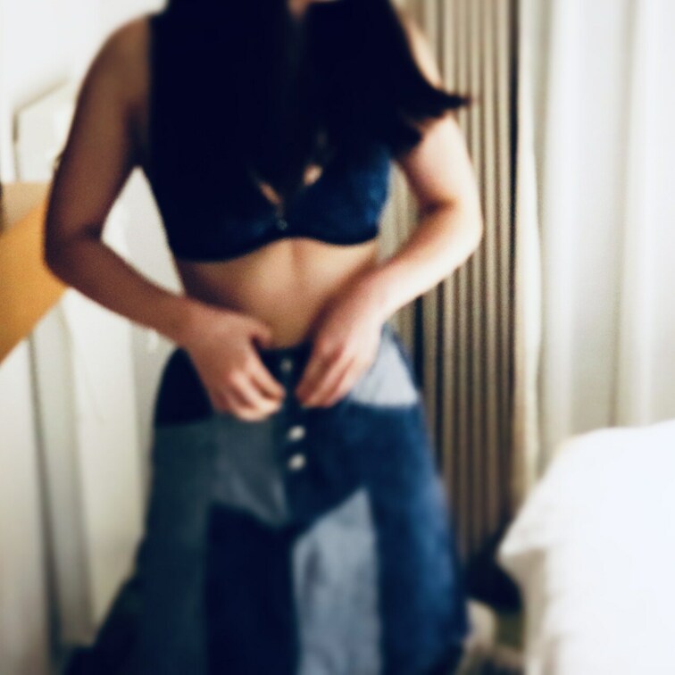 勝手に撮られた着替えのシーン、写真を没収したからアップしておきます😂