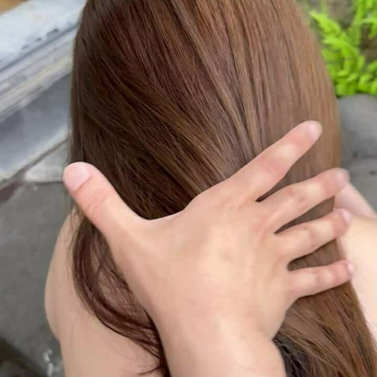 露天風呂で隣に聞こえそう😱❤️
ロングヘアが素敵な20代