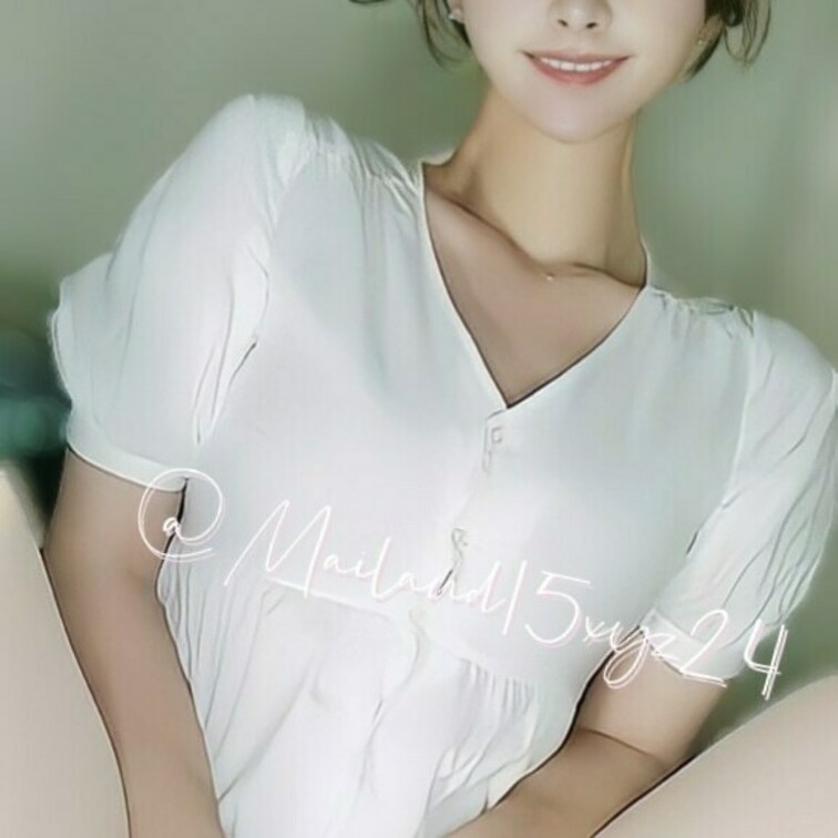 お仕事、お疲れ様ですっ( *ˊᵕˋ)ノˊᵕˋ*)*.♡
今日も暑くって、汗びしょびしょ!一緒にシャワー、浴びますか?