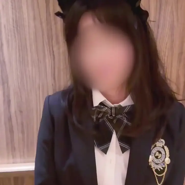 ネコミミ制服素人人妻です💕