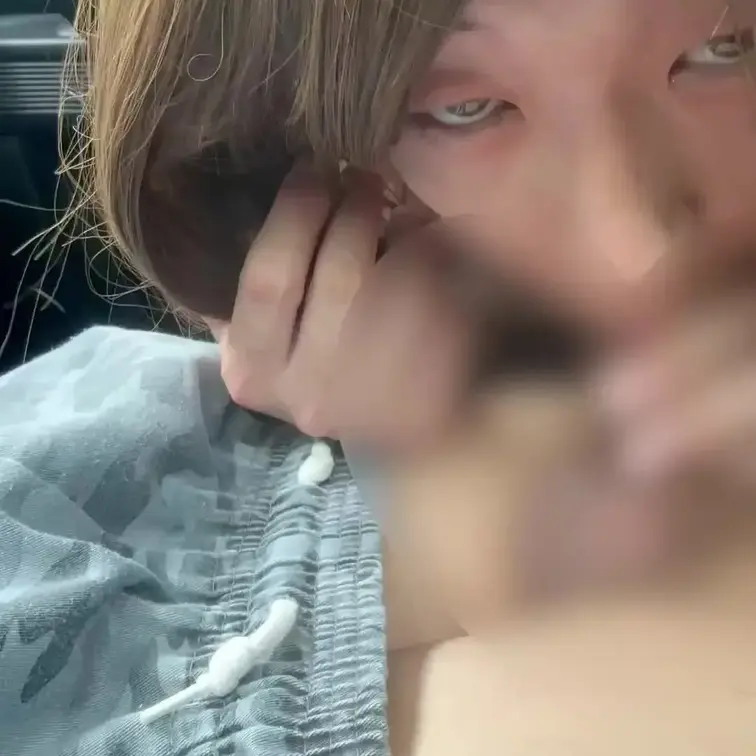 チンポ美味しい🤤❤️
ゆうなの動画が皆さんのオカズになれば嬉しいな❤️