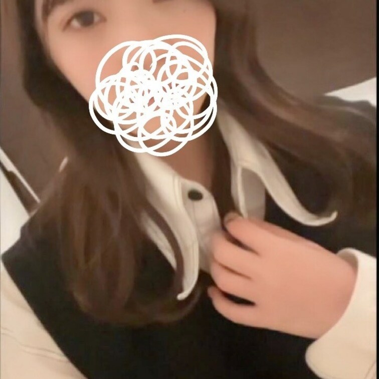 【素人】長身巨乳美女の恥じらいオナニー_いやらしい音立てながら悶絶絶頂
