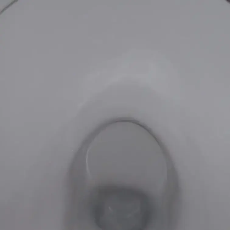 サホのおしっこ動画🥰