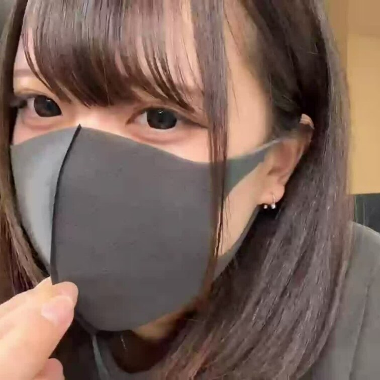 【りん 18 歳】

りんさんのライブ配信動画です
生配信だと、1 回の有料配信を視聴すると、おおよそ平均 5,0