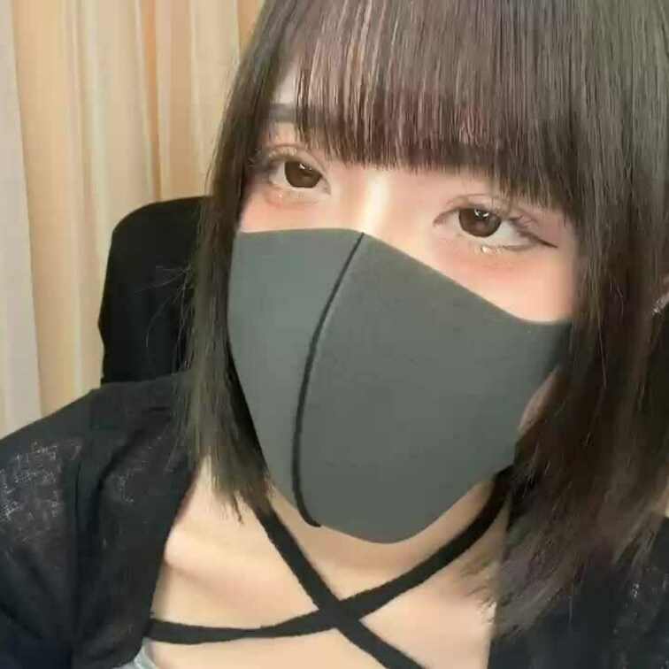 【みれい 20 歳】

みれいさんのライブ配信動画です
生配信 だと、1 回の有料配信を視聴すると、おおよそ平均 