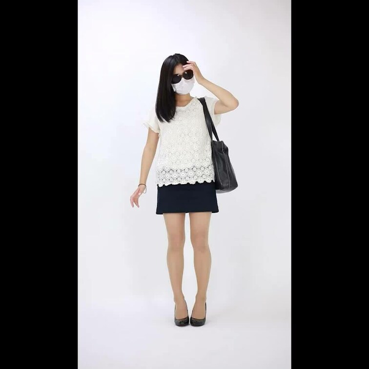 ダンス教室でインストラクターをしている22歳の女性。
ジャズダンスなどを○○○に教えている先生です。
背が小さく身長