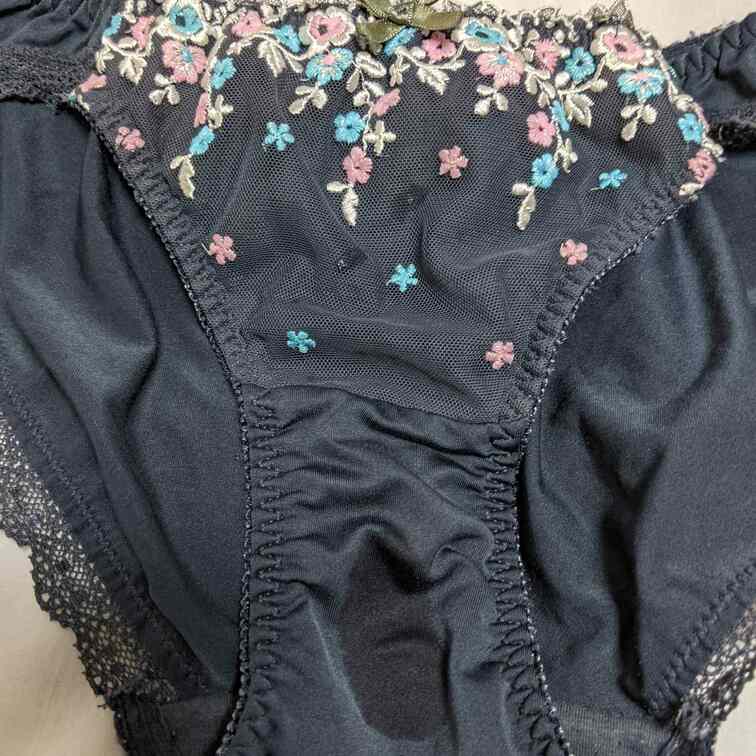 今日のリナのお気に入りのパンツです😍