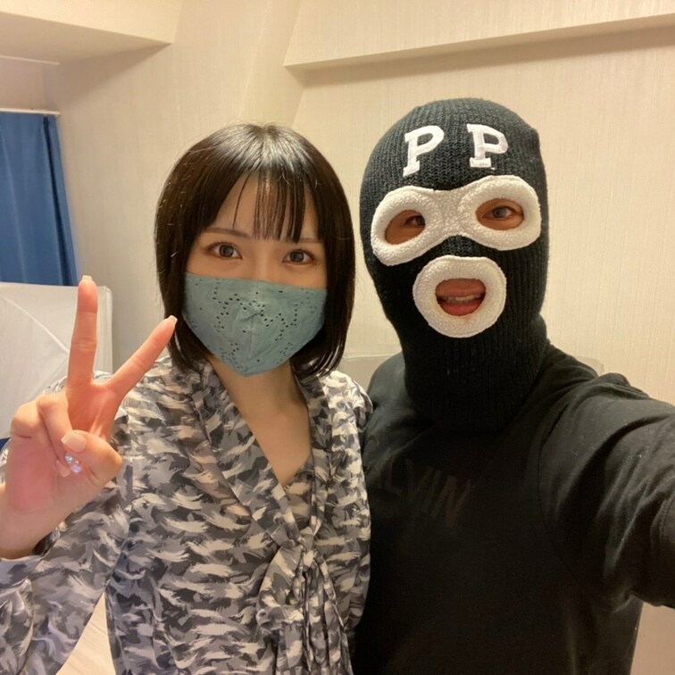 さきほど投稿したあおちゃんとのハメ撮りはチェックしていただけましたでしょうか!?
顔○○○もありますんで、ぜひ見て