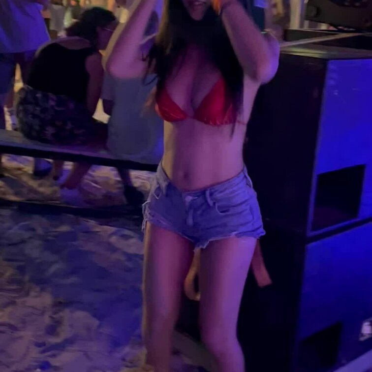 フルムーンパーティー楽しんだ😆❣️