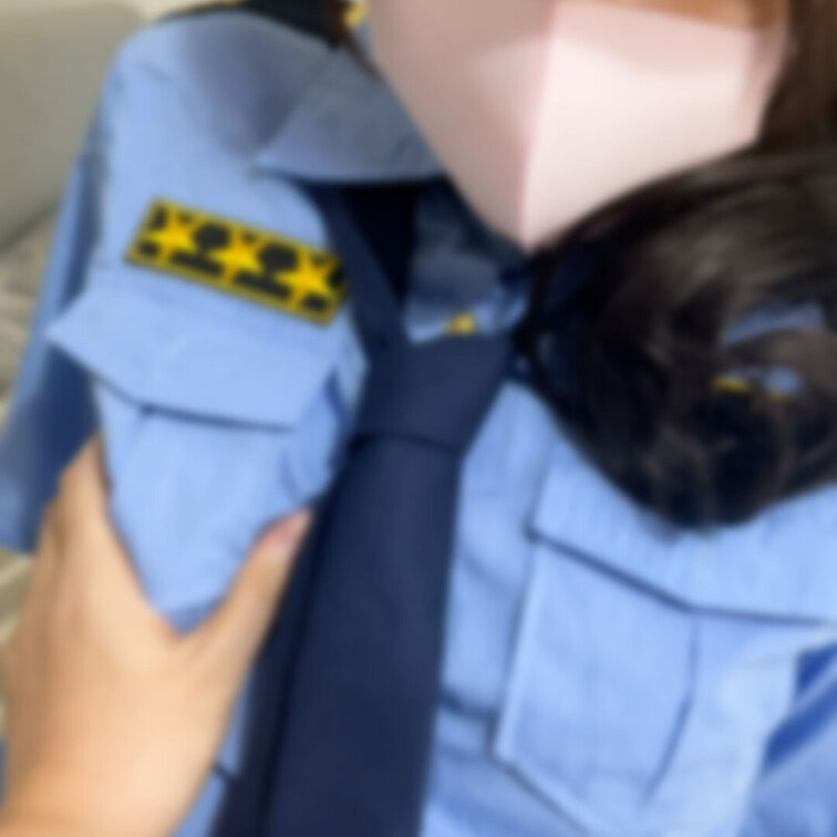りんちゃんとのハロウィン動画をチラ見せしちゃいます

デートも終わり僕の部屋で一緒にくつろいで話していましたが、流れ