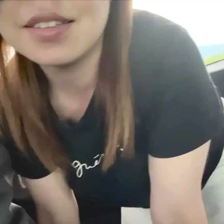 あのカップルのひさしぶりの不倫カーセックス😍
久しぶりでファラ抜きの後その前に生セックス🫣
最後はお口でしっかり受け