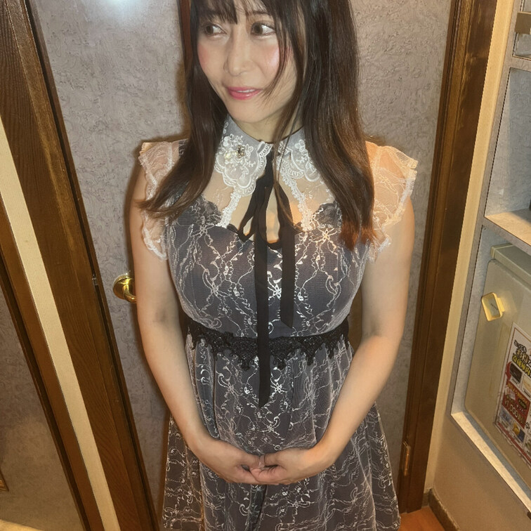 あいかさん

めちゃくちゃ可愛い
天然巨乳美女✨

私のヘッダー画像にもなってくれてる
女優さんです🥰
