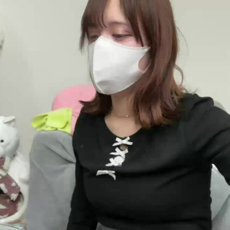 【みれい 20 歳】

みれいさんのライブ配信動画です
生配信だと、1 回の有料配信を視聴すると、おおよそ平均 5