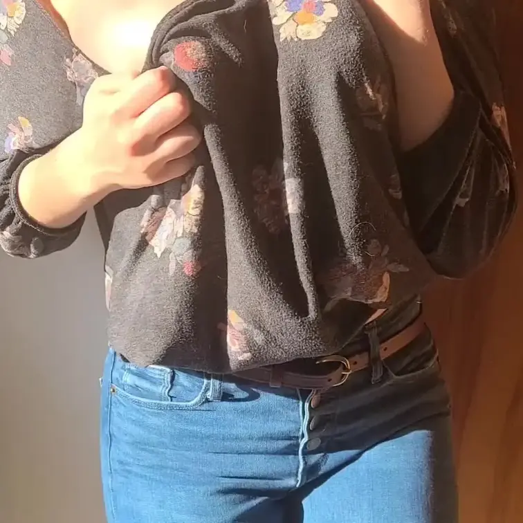 🎥