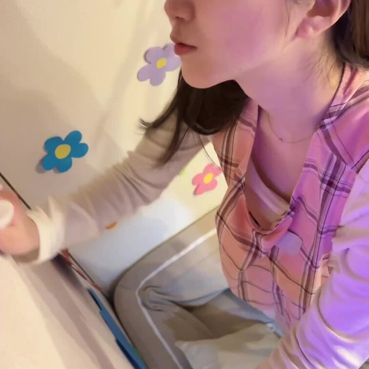 おはようございます。
寒波も過ぎて少し暖かくなりましたね😊