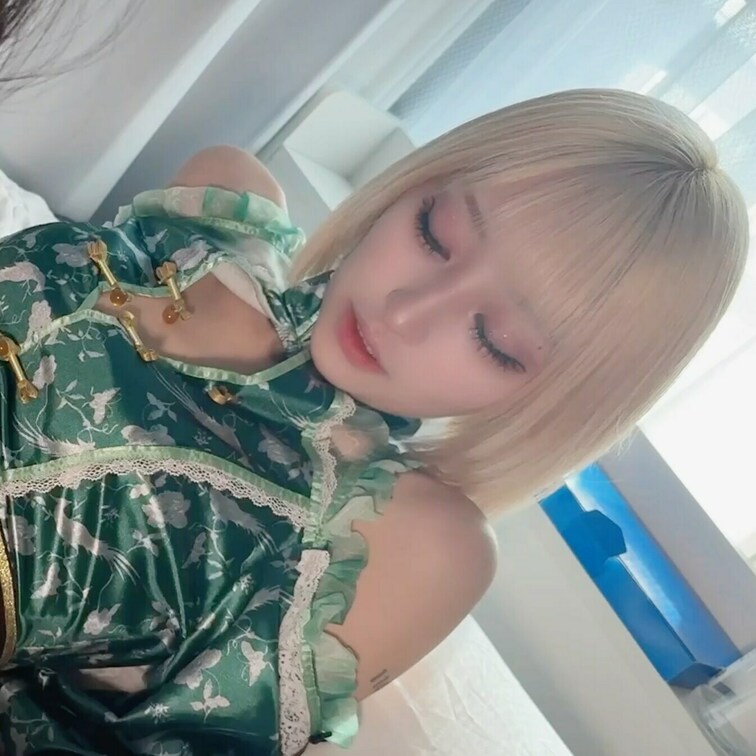 チャイナコスプレPart１💜
にゃんのおまんこでいっちゃいな〜🇨🇳