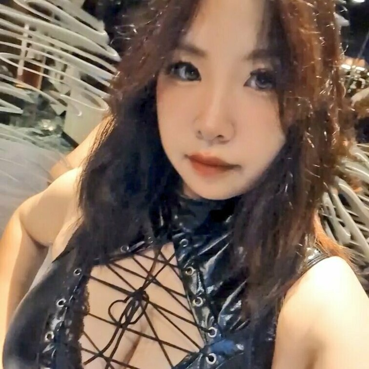 お久しぶりです！風邪&痔も出てズタボロな生活を過ごしていましたが、今日はかなり調子よく、散歩にも行きました!

2週