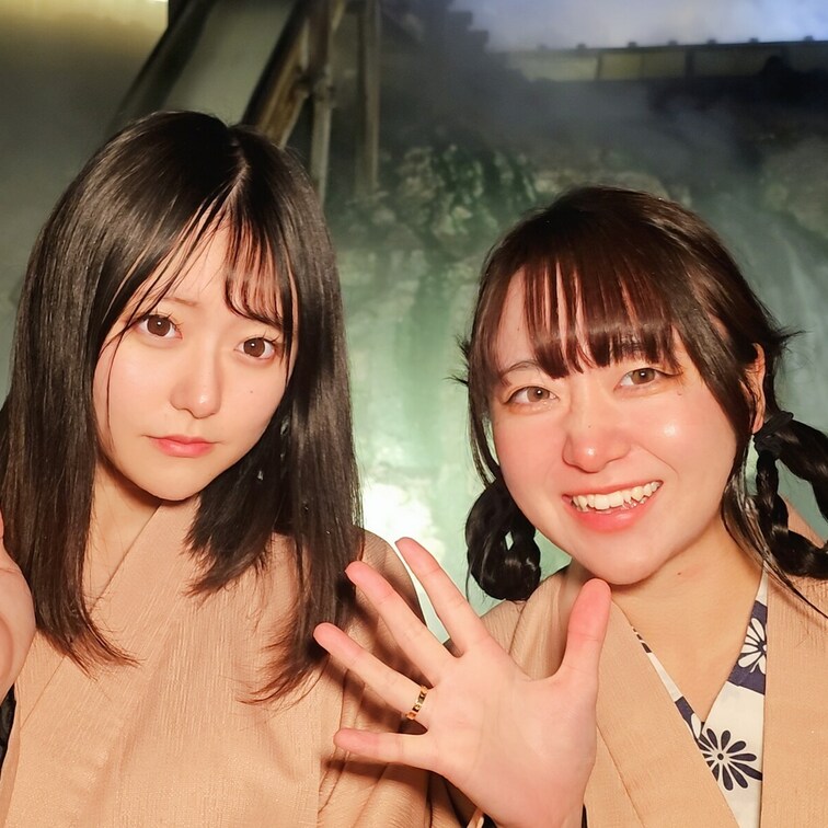 「星野うさ」と「浜辺なぎさ」の「HHコンビ！」
日本の名湯！草津に降臨‼️